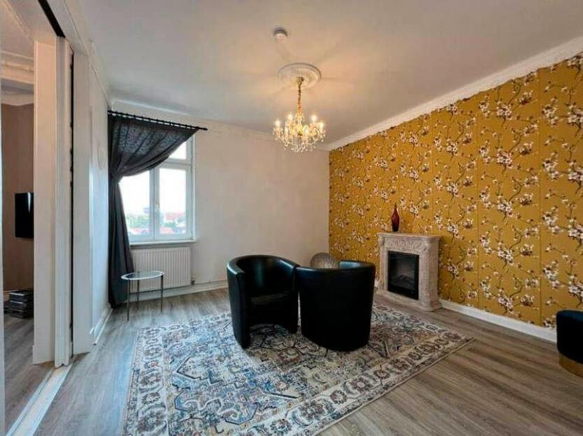 4-Zimmer-AltbauWohnung mit Charme in Bremerhaven – frei ab sofort