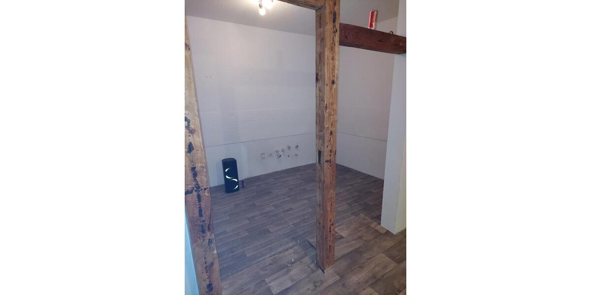 Erdgeschoßwohnung Stadtoldendorf - 3 Zimmer, 83 m&sup2;, 430&euro; | Angebot:25906125