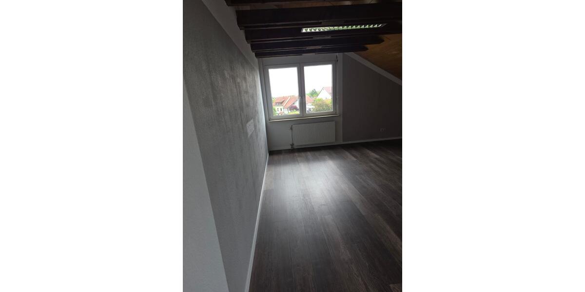 Dachgeschoßwohnung Bad Rappenau - 3 Zimmer, 107 m&sup2;, 1.150&euro; | Angebot:26619119