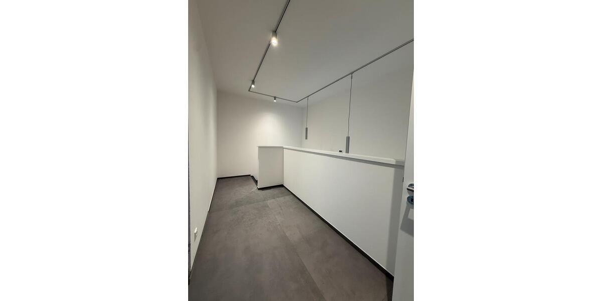 Gewerbeobjekt Ingolstadt - 1.301&euro; | Angebot:26700954