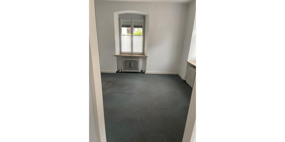 Büro Praxis Kanzlei zu vermieten – Bamberg Haingebiet zimmer