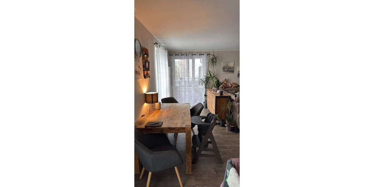 Etagenwohnung Cottbus Mitte - 3 Zimmer, 87 m&sup2;, 1.100&euro; | Angebot:24648043
