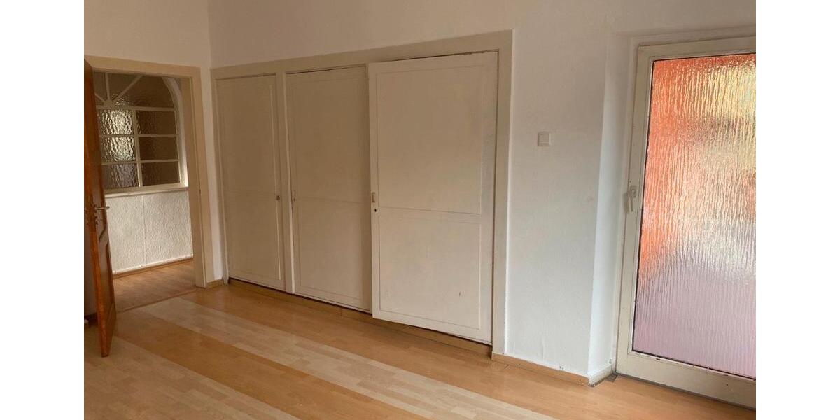 Etagenwohnung Idar-Oberstein Oberstein - 5 Zimmer, 120 m&sup2;, 1.100&euro; | Angebot:26123463
