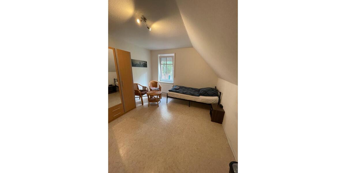 Wohnen auf Zeit Lingen (Ems) Damaschke - 5 Zimmer, 200 m&sup2;, 20&euro; | Angebot:16832197