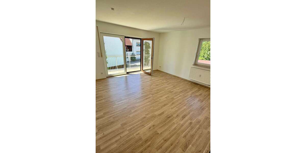 Etagenwohnung Veitsbronn - 5 Zimmer, 106 m&sup2;, 1.165&euro; | Angebot:26757064