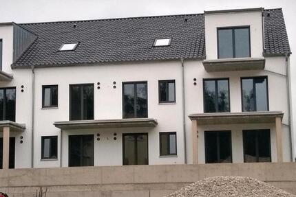 Wohnung Großmehring - 3 Zimmer, 77 m&sup2;, 1.075&euro; | Angebot:25046055