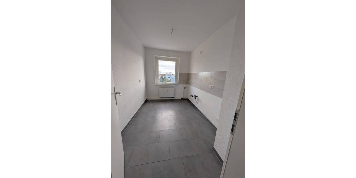 Etagenwohnung Schkeuditz Altscherbitz - 4 Zimmer, 82 m&sup2;, 740&euro; | Angebot:25727321