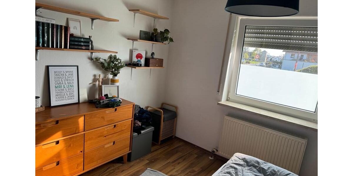 Erdgeschoßwohnung Hofheim in Unterfranken - 4.5 Zimmer, 90 m&sup2;, 750&euro; | Angebot:26534485