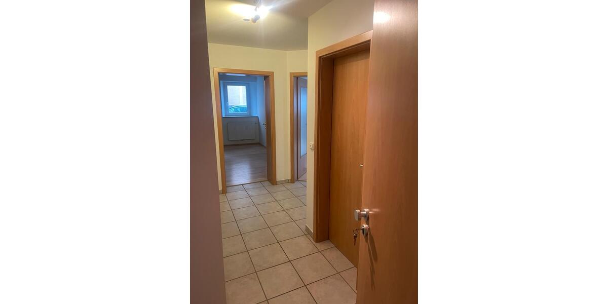 Erdgeschoßwohnung Schlüsselfeld - 2 Zimmer, 65 m&sup2;, 500&euro; | Angebot:25838033