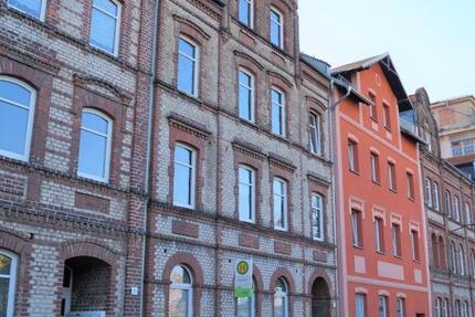 Wohnung Pößneck - 2 Zimmer, 51 m&sup2;, 300&euro; | Angebot:25965215