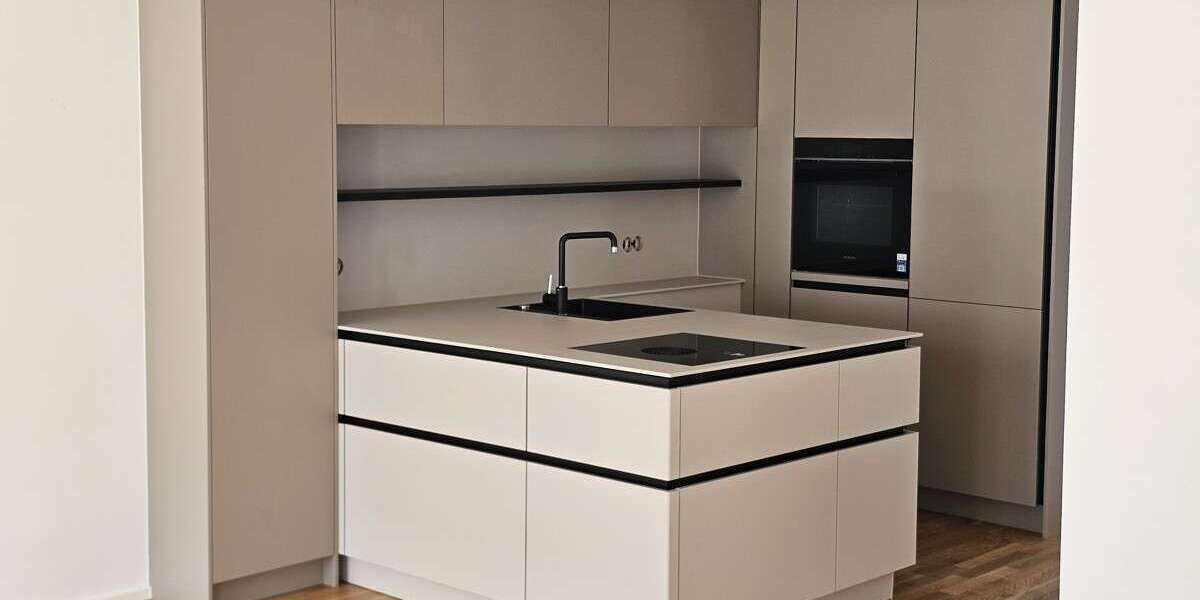 Etagenwohnung Stuttgart Rotebühl - 2 Zimmer, 65 m&sup2;, 1.700&euro; | Angebot:26914562