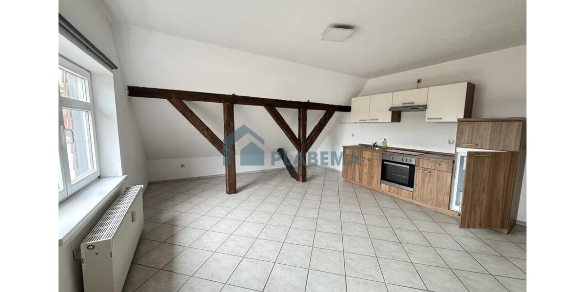 Dachgeschoßwohnung Parchim - 2 Zimmer, 87 m&sup2;, 737&euro; | Angebot:26368204