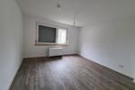 Renovierte 3-Zimmer-Wohnung mit Duschbad in ruhiger Wohngegend