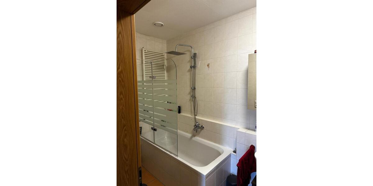 Erdgeschoßwohnung Hollfeld - 2 Zimmer, 97 m&sup2;, 650&euro; | Angebot:24524281