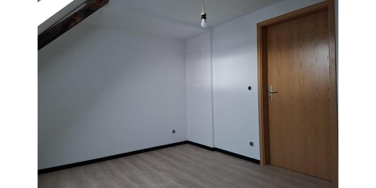 Etagenwohnung Schwallungen - 2 Zimmer, 45 m&sup2;, 350&euro; | Angebot:24719564