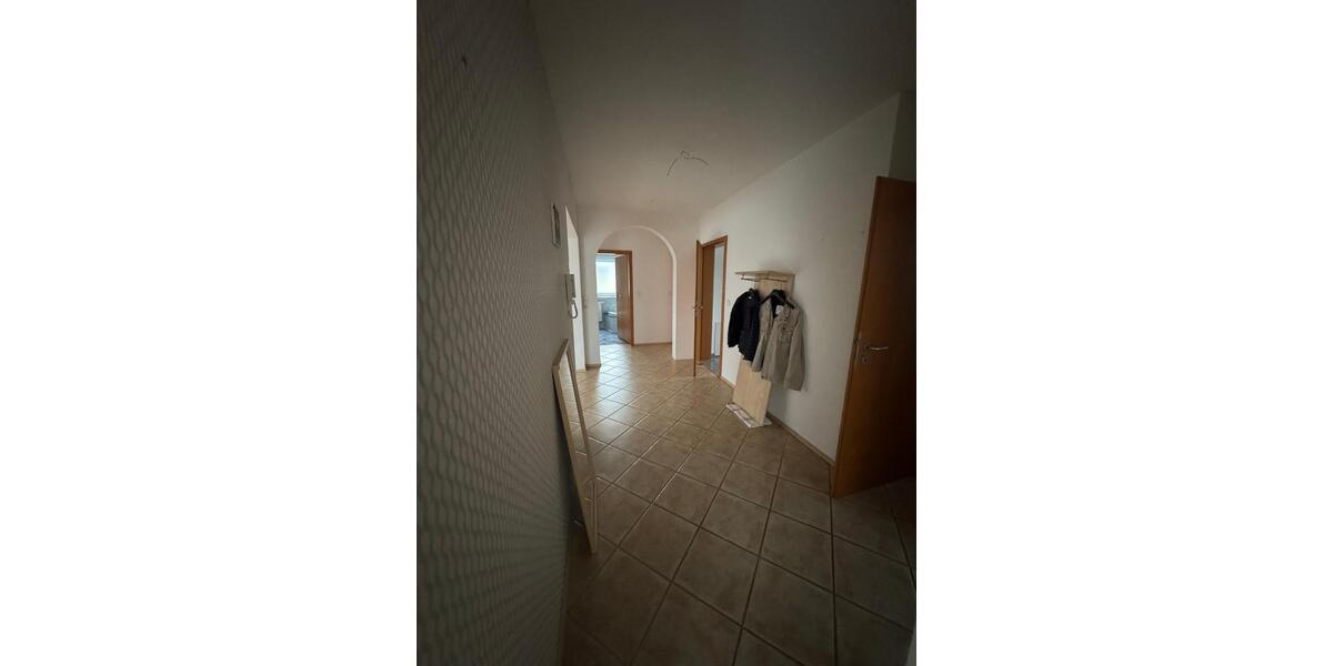 Etagenwohnung Lich - 3 Zimmer, 95 m&sup2;, 1.000&euro; | Angebot:24738238