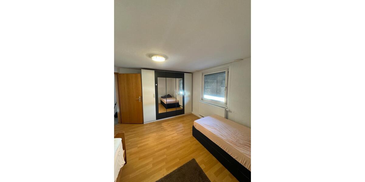 Helles WG-Zimmer (15 m²) in der Stadtmitte Aalen – 500 € warm 1 zimmer