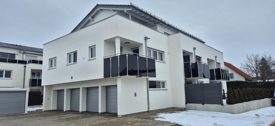 Etagenwohnung Neresheim - 4 Zimmer, 83 m&sup2;, 1.160&euro; | Angebot:25155192