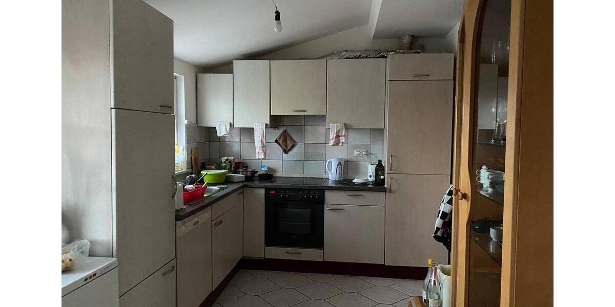Wohnen auf Zeit Gärtringen - 3 Zimmer, 75 m&sup2;, 450&euro; | Angebot:26069272
