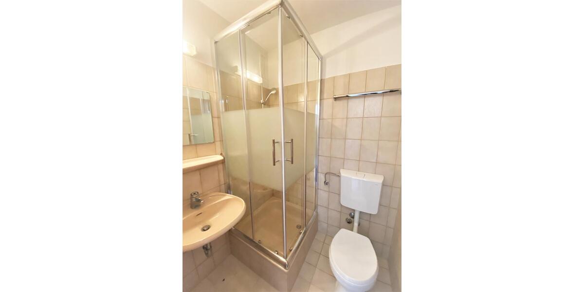 Etagenwohnung Neu-Ulm Ludwigsfeld - 1 Zimmer, 13 m&sup2;, 395&euro; | Angebot:25930022