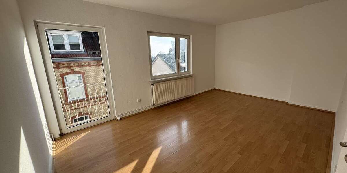 Etagenwohnung Wiesbaden - 3 Zimmer, 68 m&sup2;, 680&euro; | Angebot:24670843