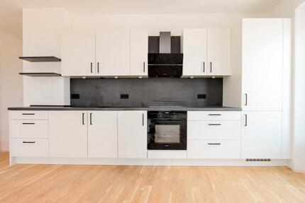 Wohnung München Aubing-Lochhausen-Langwied - 3 Zimmer, 81 m&sup2;, 1.950&euro; | Angebot:26473038