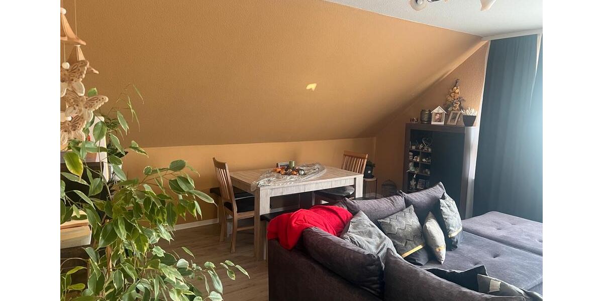 Dachgeschoßwohnung Attendorn - 1 Zimmer, 74 m&sup2;, 730&euro; | Angebot:24360979