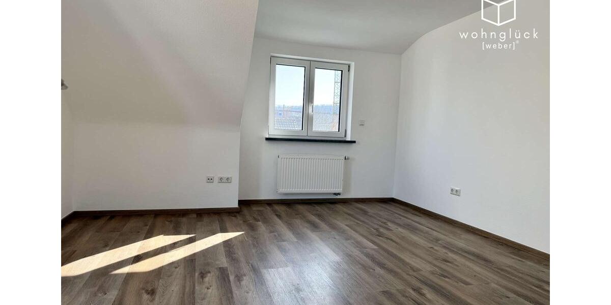 Dachgeschoßwohnung Bad Mergentheim - 4 Zimmer, 87 m&sup2;, 900&euro; | Angebot:25433235