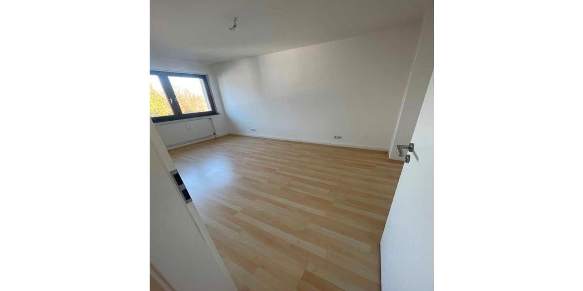 Etagenwohnung Gelsenkirchen Resse - 3 Zimmer, 72 m&sup2;, 820&euro; | Angebot:25541258