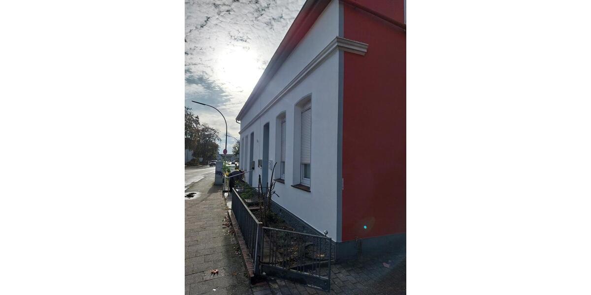 Komplett sanierte Altbau-Doppelhaushälfte in Oldenburg-Osternburg 5 zimmer