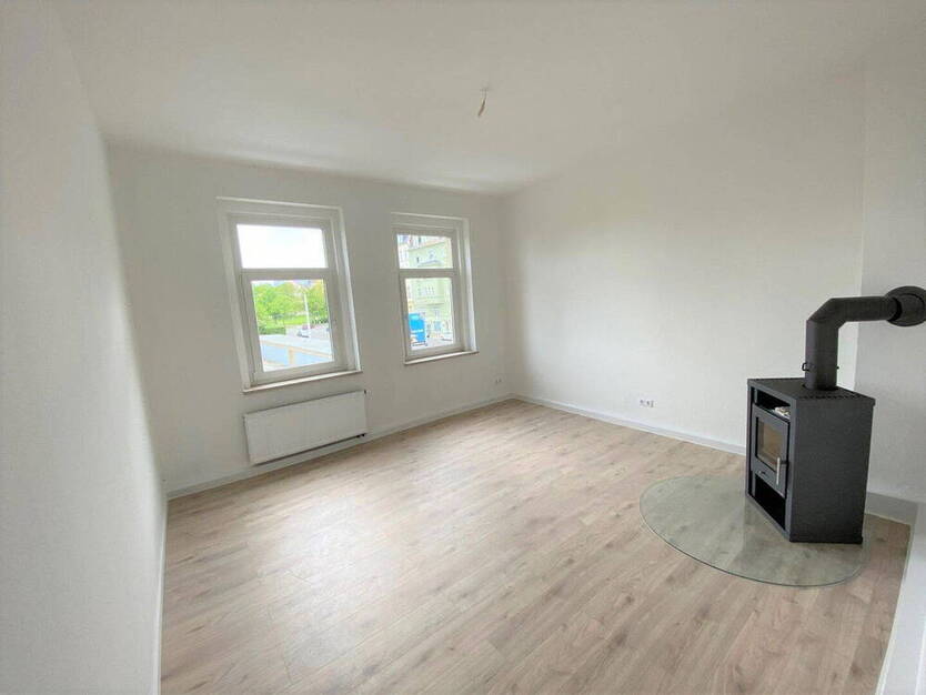 *NEU* 4-Zimmer Wohnung mit zwei Balkonen, Kamin, Tageslichtbad - sofort verfügbar
