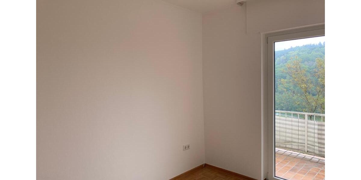 Etagenwohnung Spangenberg - 3 Zimmer, 85 m&sup2;, 620&euro; | Angebot:25048997