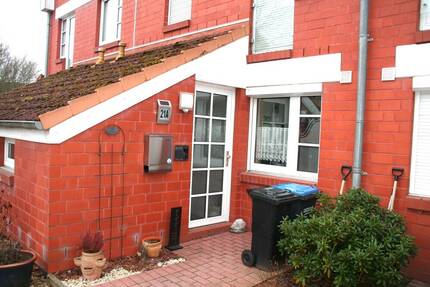 Haus Laatzen Rethen - 6 Zimmer, 150 m&sup2;, 1.550&euro; | Angebot:26797214