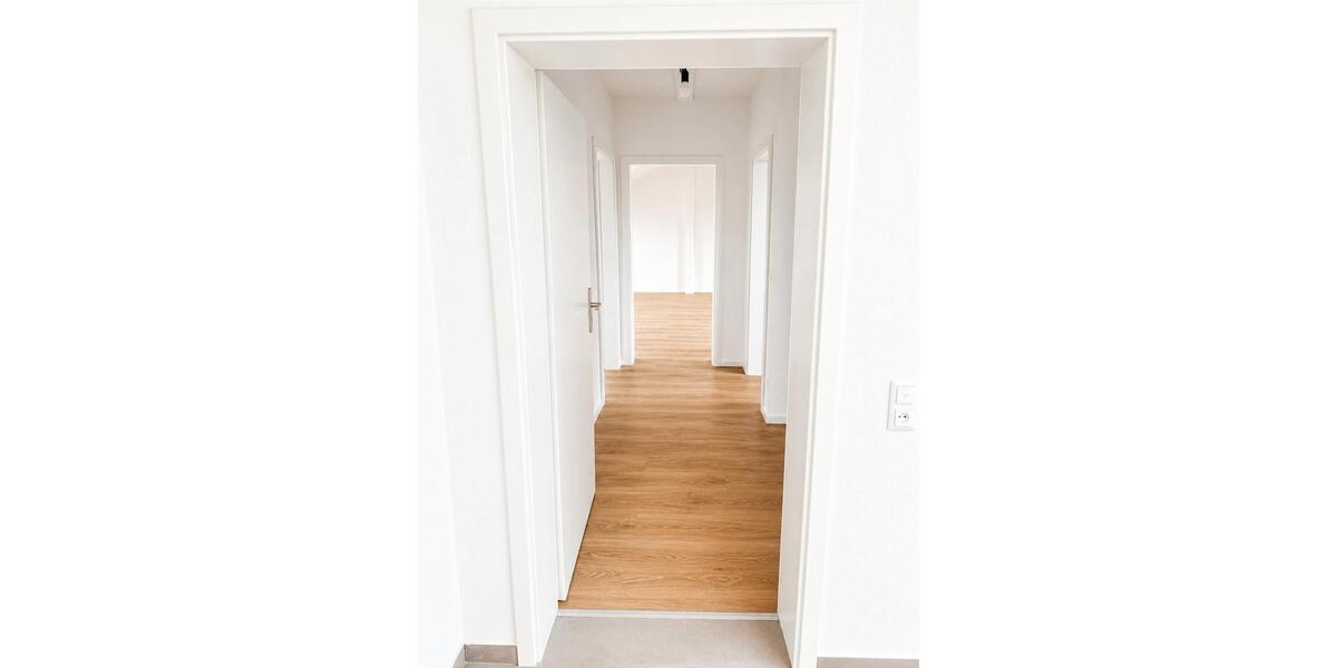 Dachgeschoßwohnung Karlsruhe Hagsfeld - 2 Zimmer, 47 m&sup2;, 1.000&euro; | Angebot:26439167