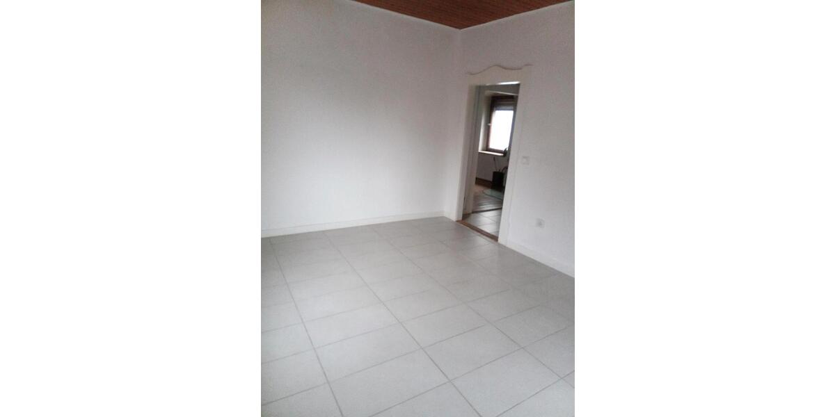 Ruhige Wohnung 95632 Wunsiedel Breitenbrunn grosser Balkon 4 zimmer