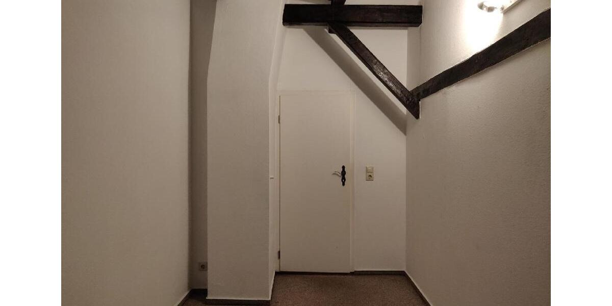 Dachgeschoßwohnung Eisleben (Lutherstadt) - 4 Zimmer, 115 m&sup2;, 650&euro; | Angebot:10050043