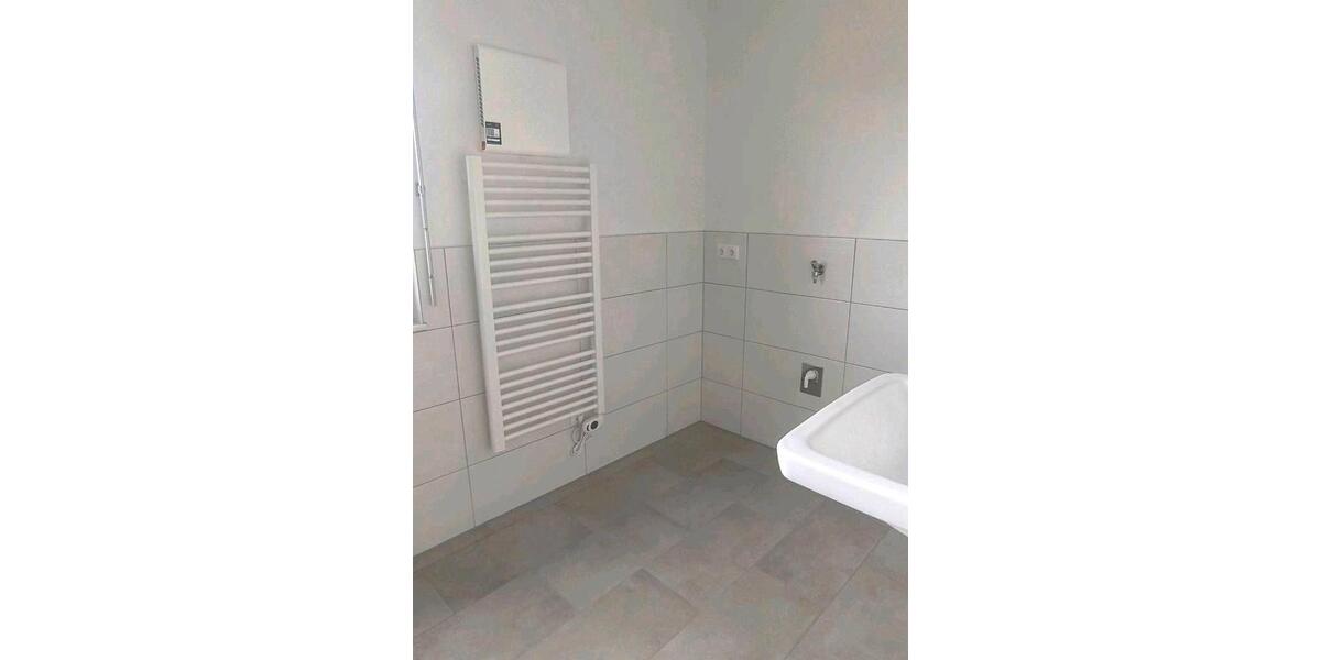 Etagenwohnung Oberhausen - 3 Zimmer, 91 m&sup2;, 1.200&euro; | Angebot:26611683
