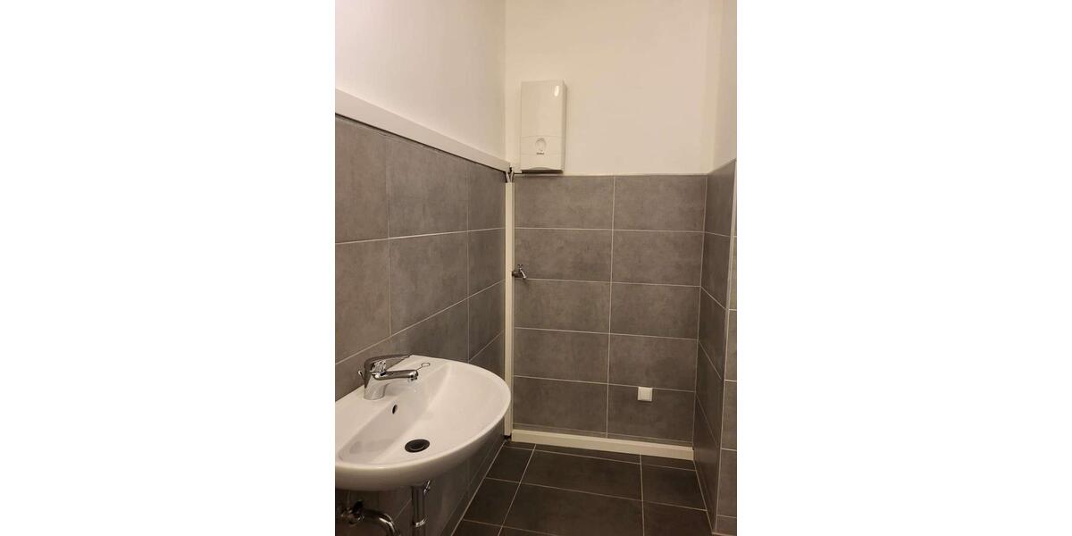 Etagenwohnung Bielefeld - 4 Zimmer, 132 m&sup2;, 1.190&euro; | Angebot:26251424