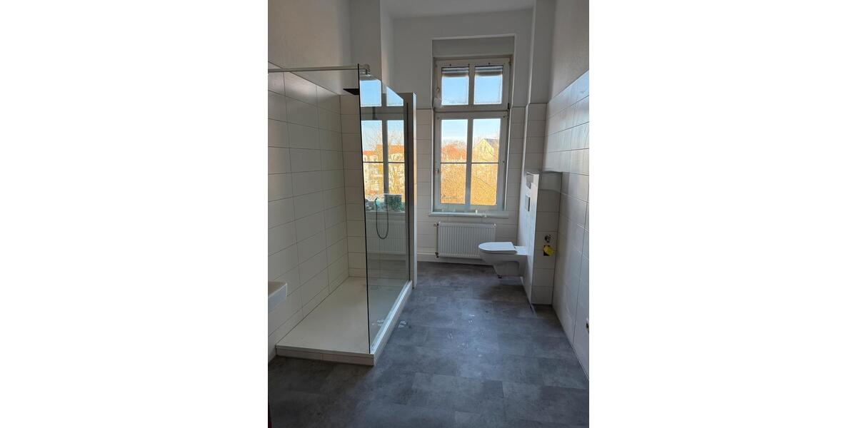 Etagenwohnung Stendal - 4 Zimmer, 112 m&sup2;, 895&euro; | Angebot:25253873