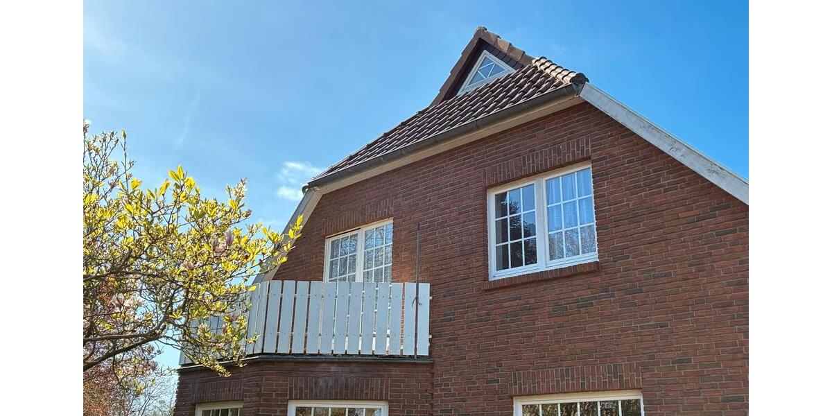 Dachgeschoßwohnung Zetel - 3 Zimmer, 80 m&sup2;, 620&euro; | Angebot:26696468