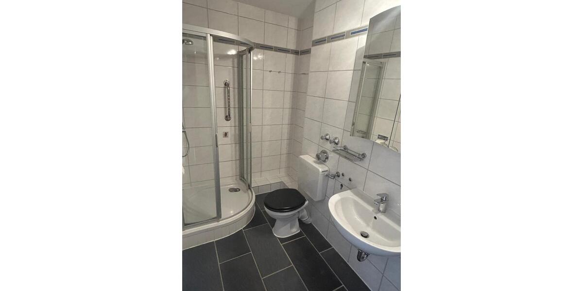 Etagenwohnung Celle - 3 Zimmer, 92 m&sup2;, 950&euro; | Angebot:26691302