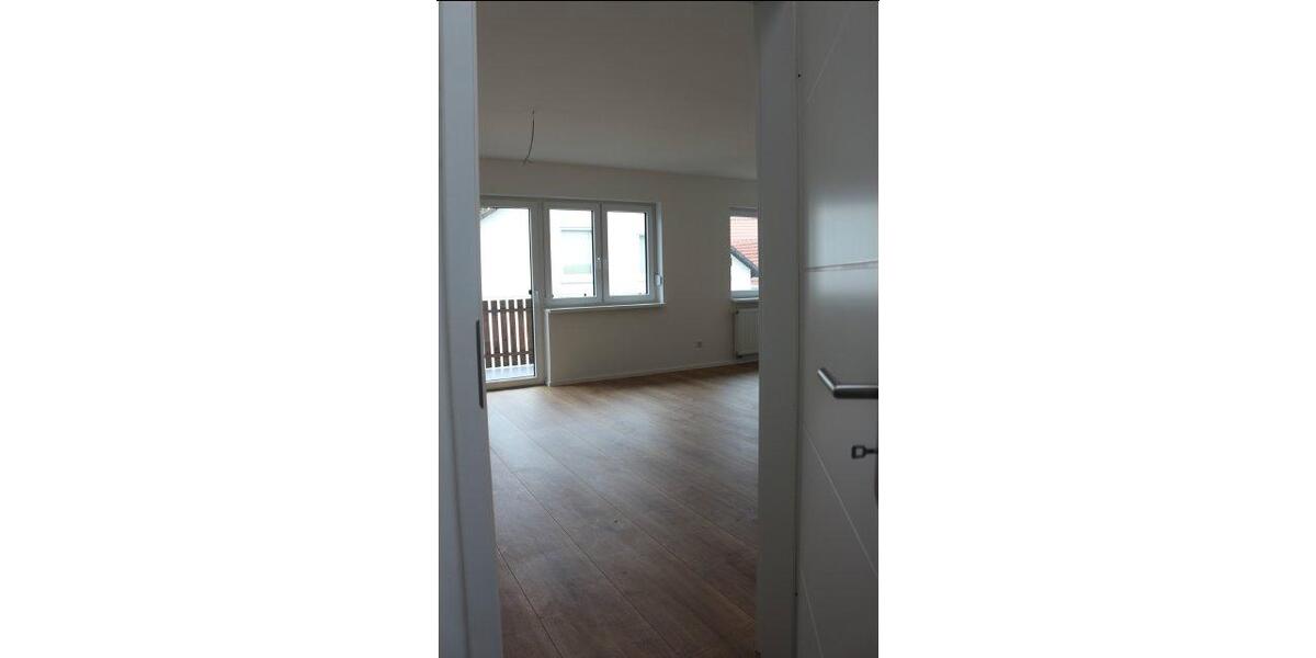 Etagenwohnung Mainz Lerchenberg - 3 Zimmer, 87 m&sup2;, 1.200&euro; | Angebot:26585996