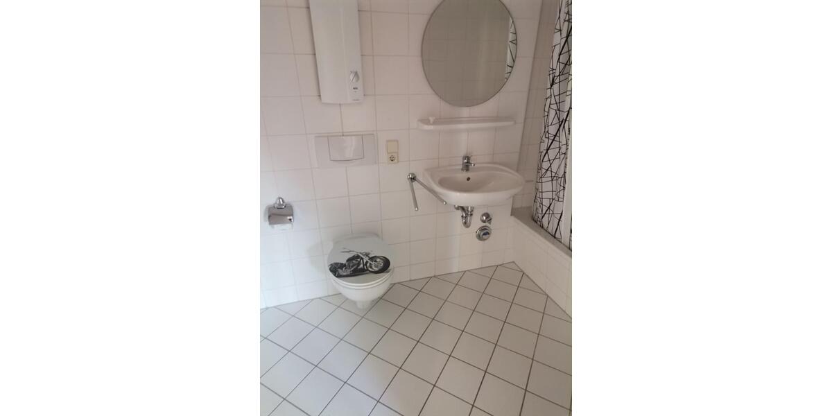 Dachgeschoßwohnung Frankenberg (Sachsen) - 2 Zimmer, 56 m&sup2;, 290&euro; | Angebot:24711072