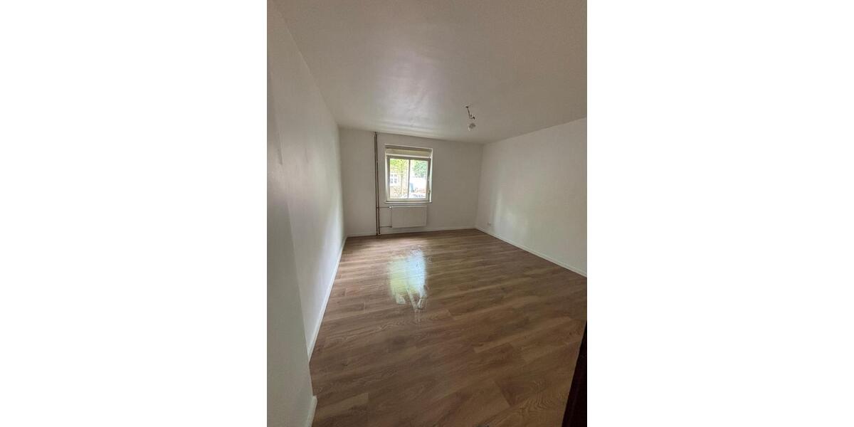 Erdgeschoßwohnung Duisburg Walsum - 2 Zimmer, 63 m&sup2;, 550&euro; | Angebot:26611655