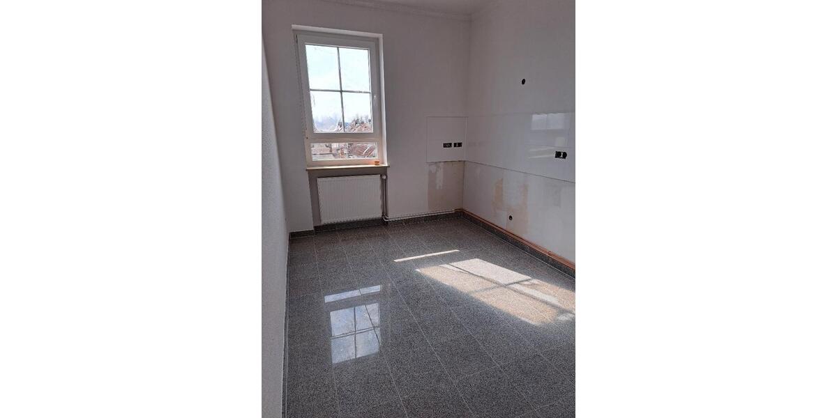 Etagenwohnung Wittenberg Lutherstadt - 4 Zimmer, 111 m&sup2;, 900&euro; | Angebot:26456071
