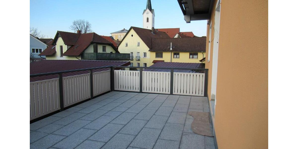 Terrassenwohnung Hutthurm - 2 Zimmer, 125 m&sup2;, 1.045&euro; | Angebot:25920581