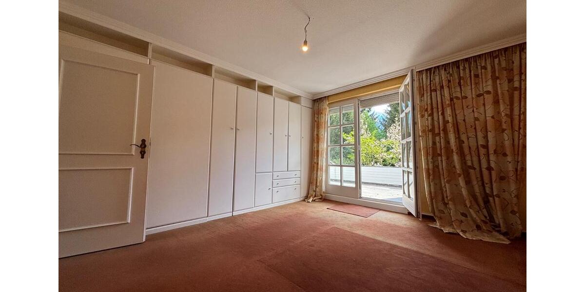 Villa Dassendorf - 6 Zimmer, 293 m&sup2;, 4.200&euro; | Angebot:25711236