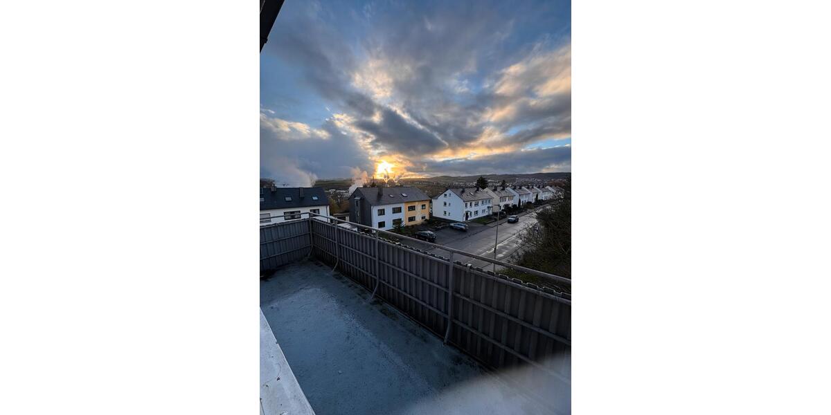 3 ZKB mit Balkon in ruhige Lage von Privat 3 zimmer