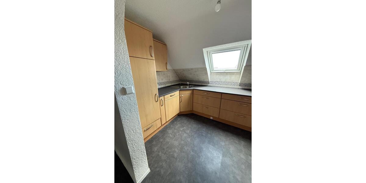 Etagenwohnung Auggen - 3 Zimmer, 85 m&sup2;, 1.000&euro; | Angebot:26006383