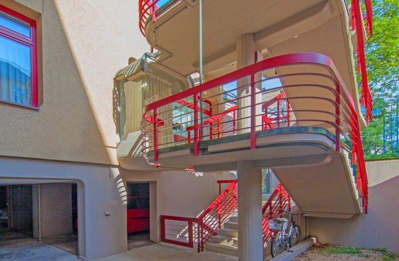 Tiefgaragenstellplatz in der Fehlerstr. 8 (Stellpl. 09) zimmer